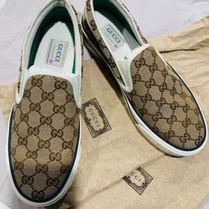 Gucci Tennis 1977 Slip-on Sneaker  AUTHENTIC (size 42EU - 12US women) Beige